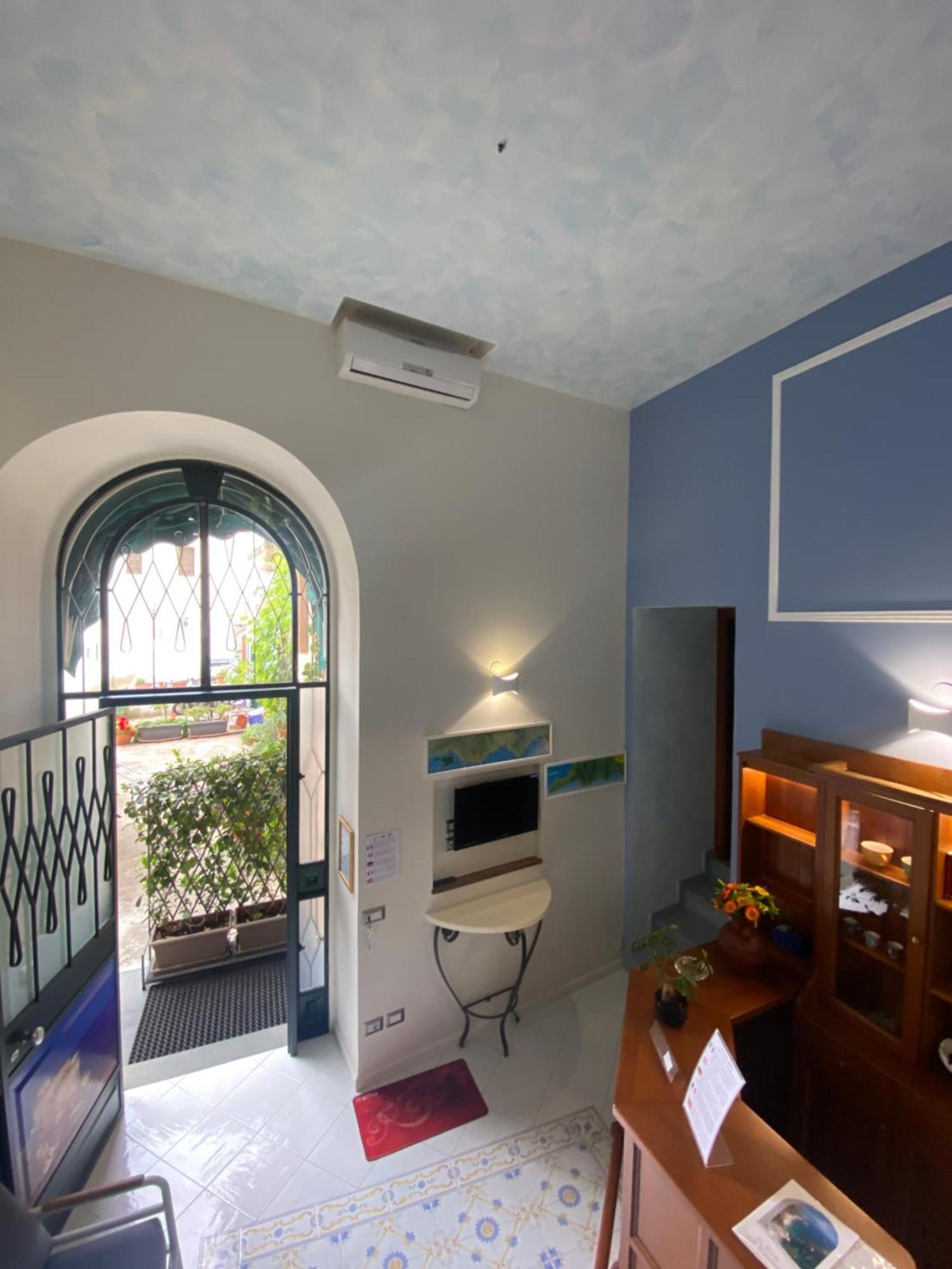 Rental House Angelina Майори Екстериор снимка